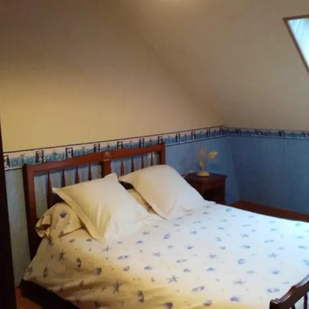 Ferienhaus Maison De 3 Chambres Avec Jardin Clos A Anglards De Salers